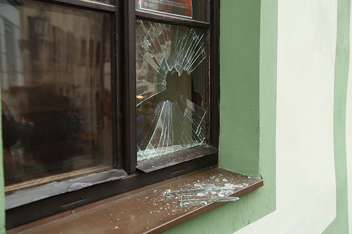 A2B Glass are able to board up broken windows while they are being repaired in High Wycombe.